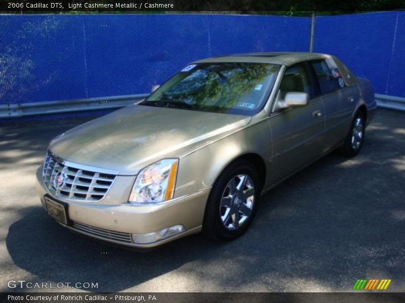 Light Cashmere Metallic / Cashmere 2006 Cadillac DTS
