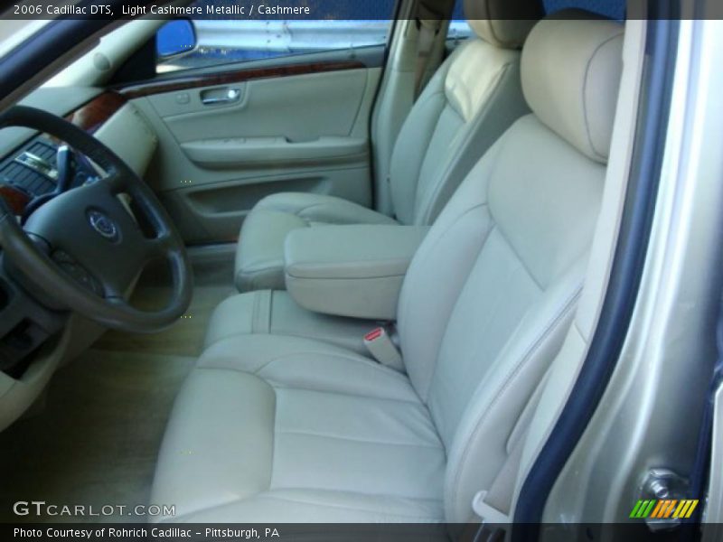 Light Cashmere Metallic / Cashmere 2006 Cadillac DTS