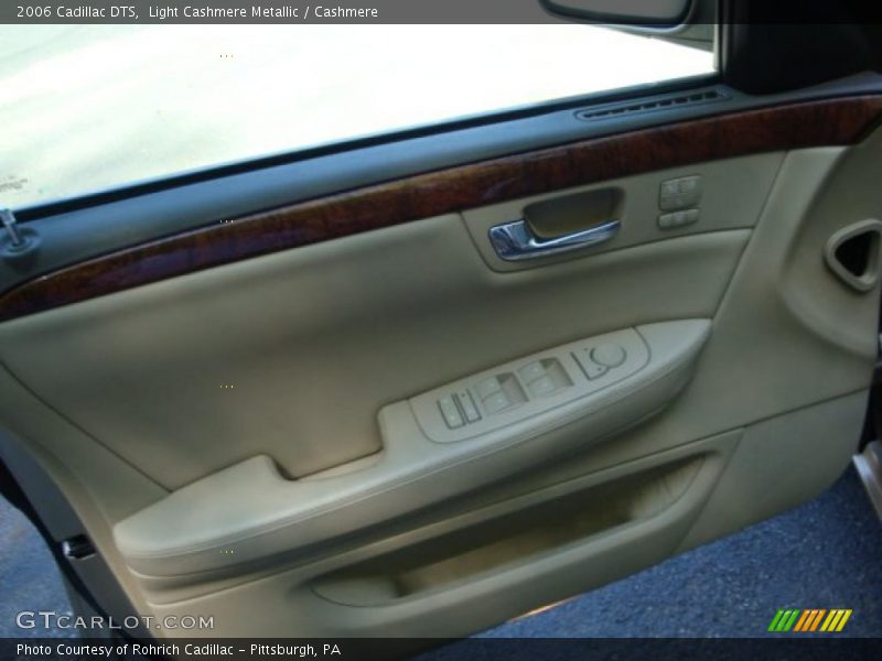 Light Cashmere Metallic / Cashmere 2006 Cadillac DTS