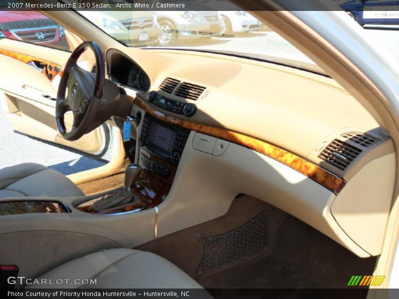Arctic White / Cashmere 2007 Mercedes-Benz E 350 Sedan
