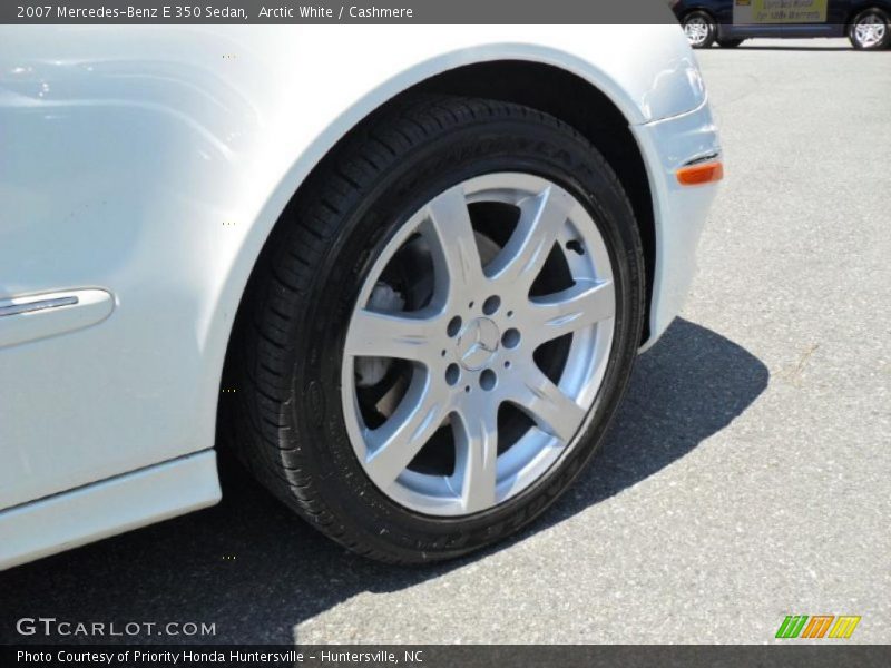 Arctic White / Cashmere 2007 Mercedes-Benz E 350 Sedan