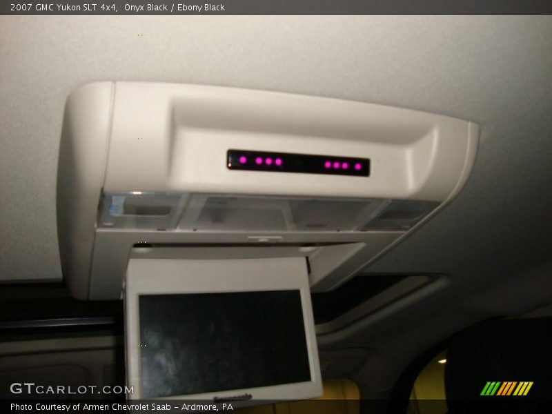 Onyx Black / Ebony Black 2007 GMC Yukon SLT 4x4