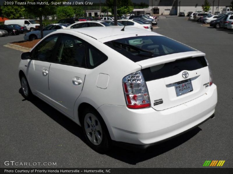 Super White / Dark Gray 2009 Toyota Prius Hybrid