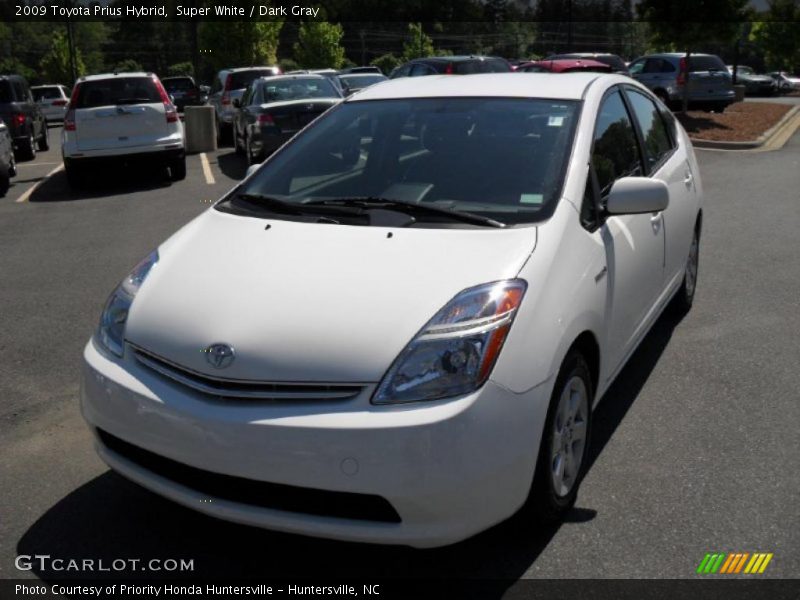 Super White / Dark Gray 2009 Toyota Prius Hybrid