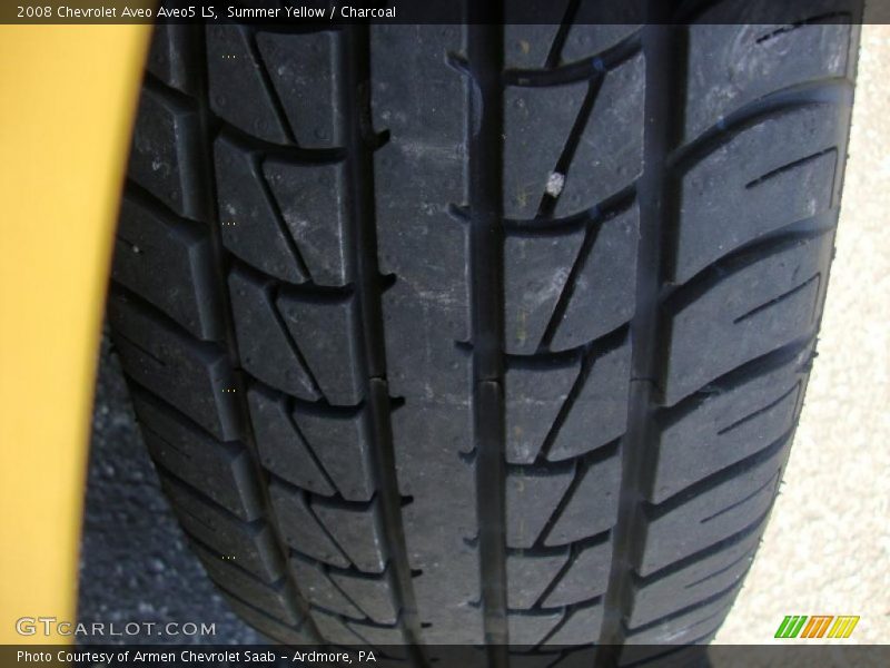 Summer Yellow / Charcoal 2008 Chevrolet Aveo Aveo5 LS