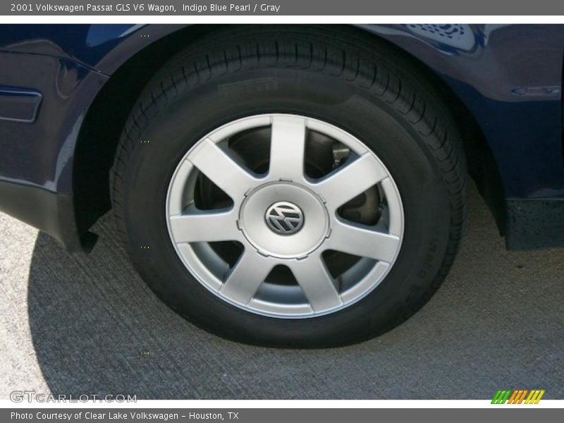 Indigo Blue Pearl / Gray 2001 Volkswagen Passat GLS V6 Wagon