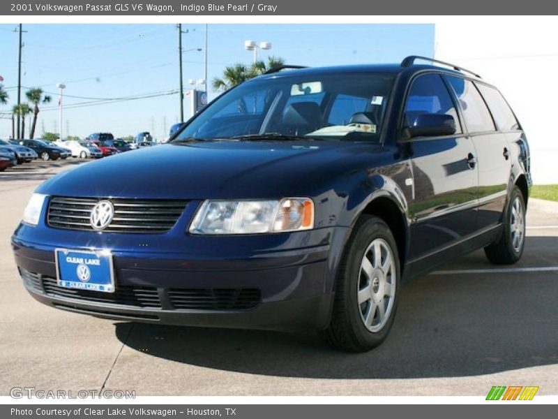 Indigo Blue Pearl / Gray 2001 Volkswagen Passat GLS V6 Wagon