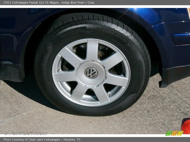Indigo Blue Pearl / Gray 2001 Volkswagen Passat GLS V6 Wagon