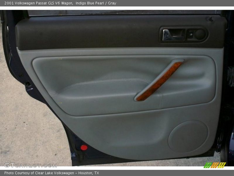 Indigo Blue Pearl / Gray 2001 Volkswagen Passat GLS V6 Wagon