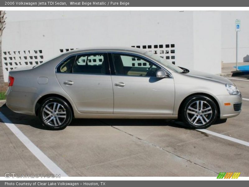 Wheat Beige Metallic / Pure Beige 2006 Volkswagen Jetta TDI Sedan