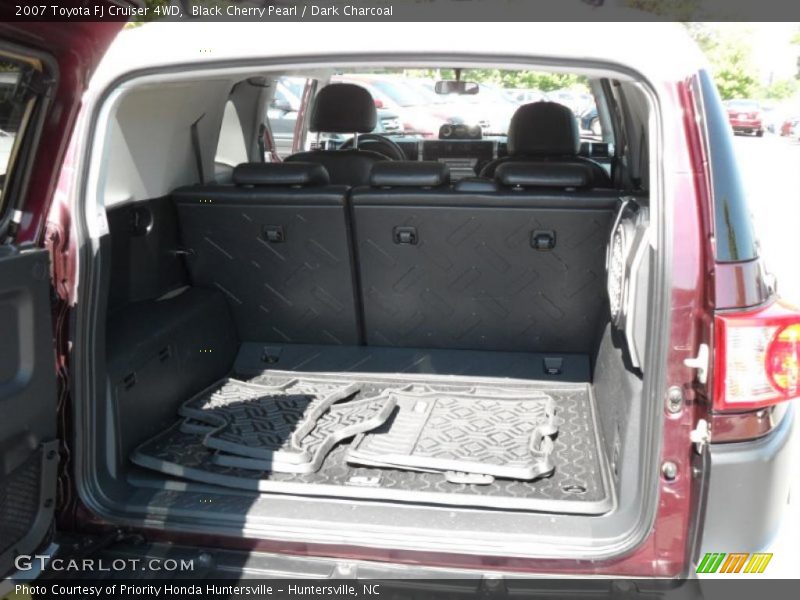 Black Cherry Pearl / Dark Charcoal 2007 Toyota FJ Cruiser 4WD