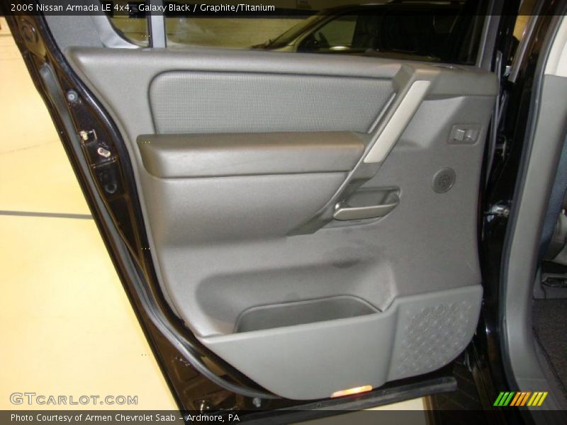 Galaxy Black / Graphite/Titanium 2006 Nissan Armada LE 4x4