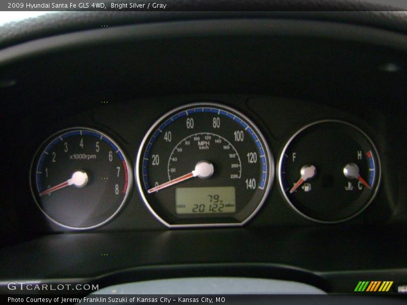 Bright Silver / Gray 2009 Hyundai Santa Fe GLS 4WD