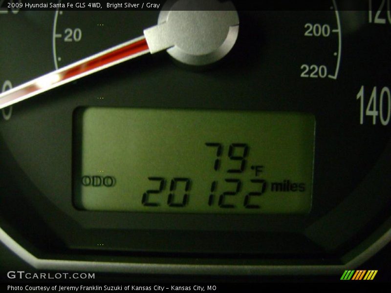 Bright Silver / Gray 2009 Hyundai Santa Fe GLS 4WD