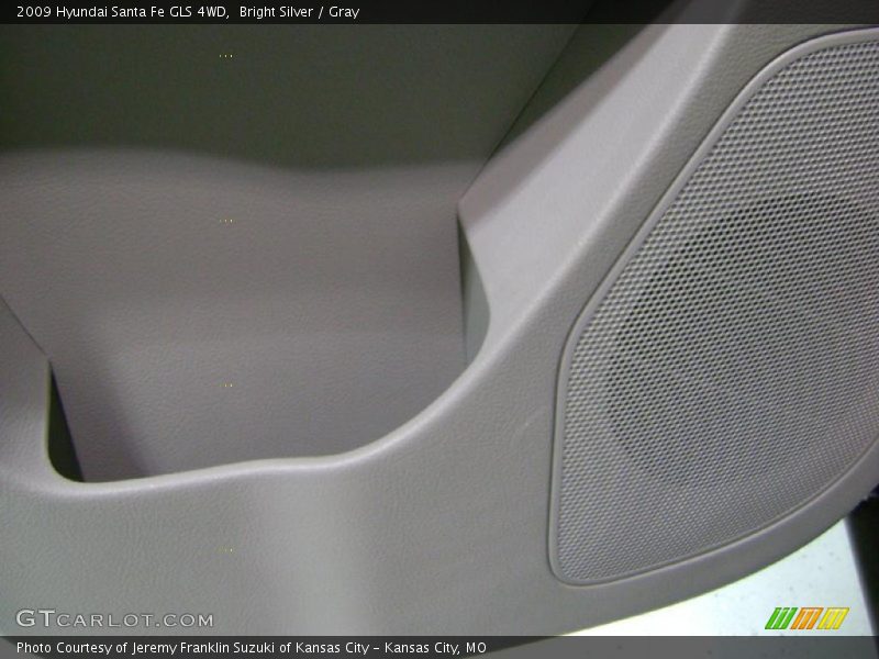 Bright Silver / Gray 2009 Hyundai Santa Fe GLS 4WD