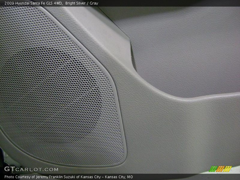 Bright Silver / Gray 2009 Hyundai Santa Fe GLS 4WD