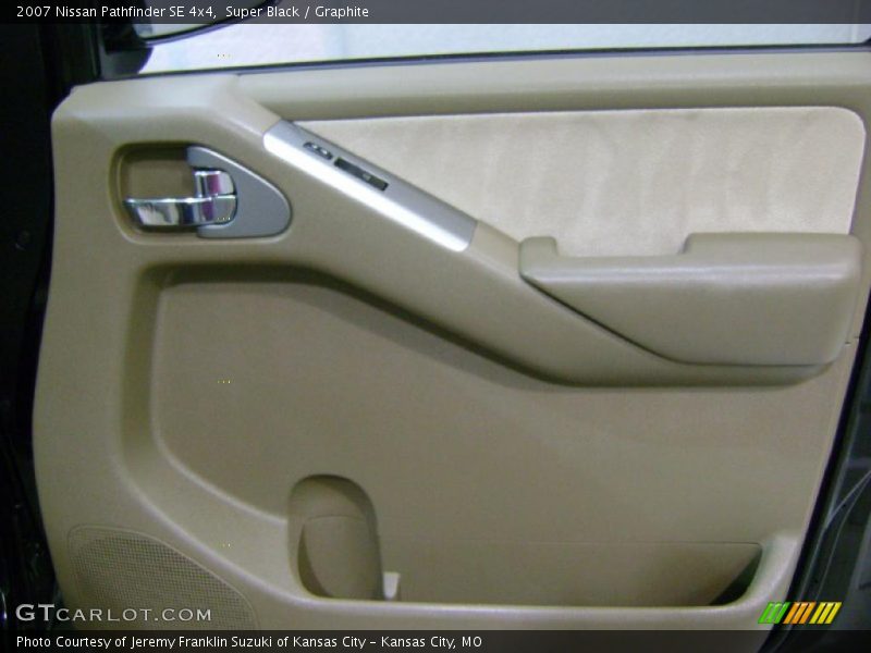 Super Black / Graphite 2007 Nissan Pathfinder SE 4x4