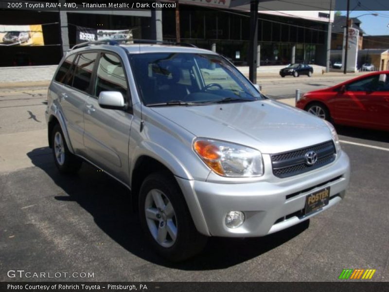 Titanium Metallic / Dark Charcoal 2005 Toyota RAV4 4WD