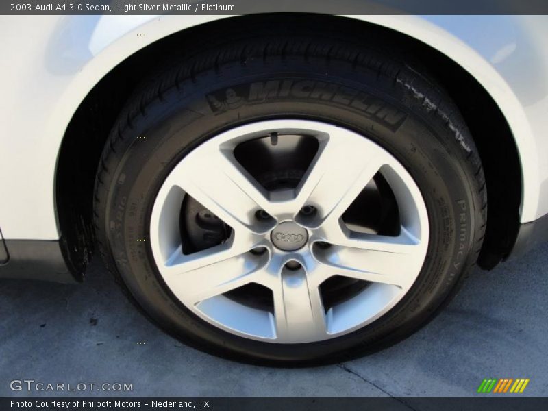 Light Silver Metallic / Platinum 2003 Audi A4 3.0 Sedan
