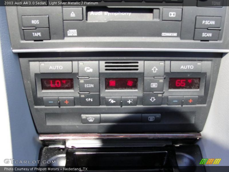 Light Silver Metallic / Platinum 2003 Audi A4 3.0 Sedan