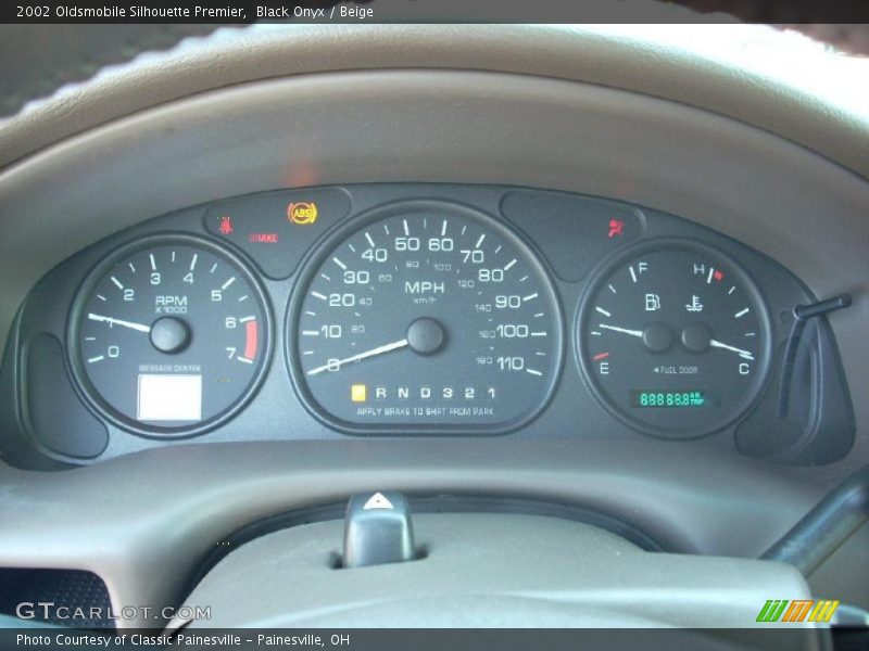 Black Onyx / Beige 2002 Oldsmobile Silhouette Premier