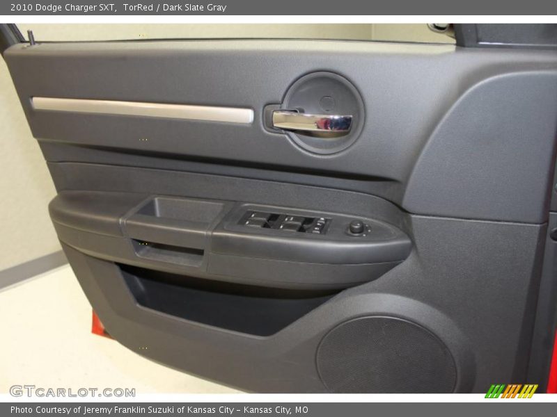 TorRed / Dark Slate Gray 2010 Dodge Charger SXT