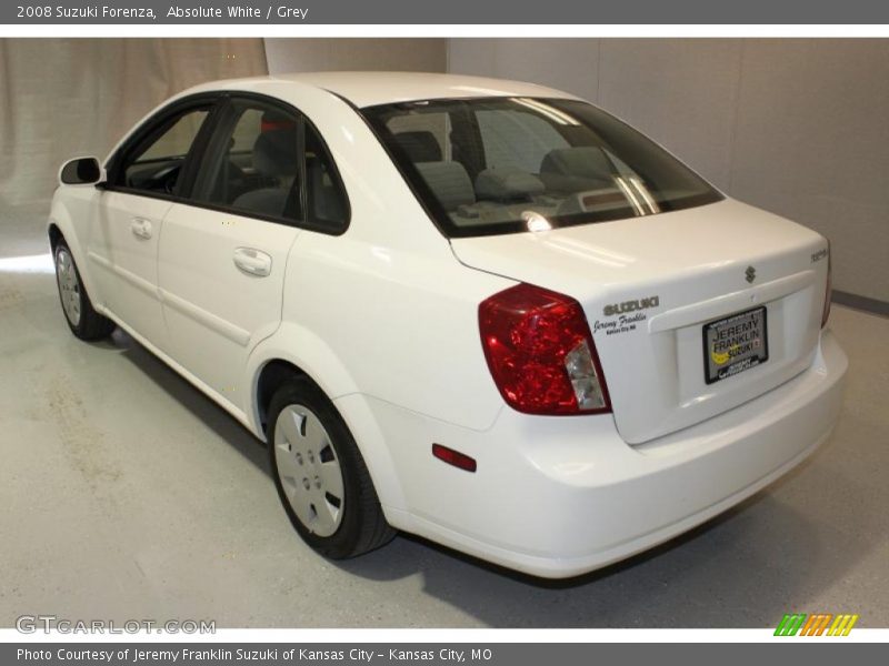 Absolute White / Grey 2008 Suzuki Forenza