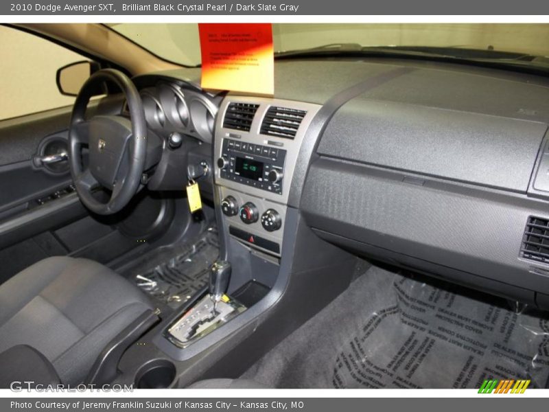 Brilliant Black Crystal Pearl / Dark Slate Gray 2010 Dodge Avenger SXT