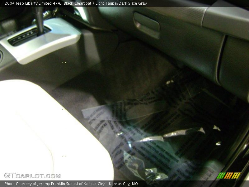 Black Clearcoat / Light Taupe/Dark Slate Gray 2004 Jeep Liberty Limited 4x4