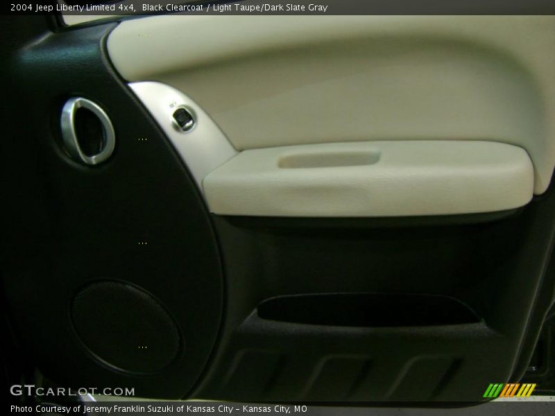 Black Clearcoat / Light Taupe/Dark Slate Gray 2004 Jeep Liberty Limited 4x4