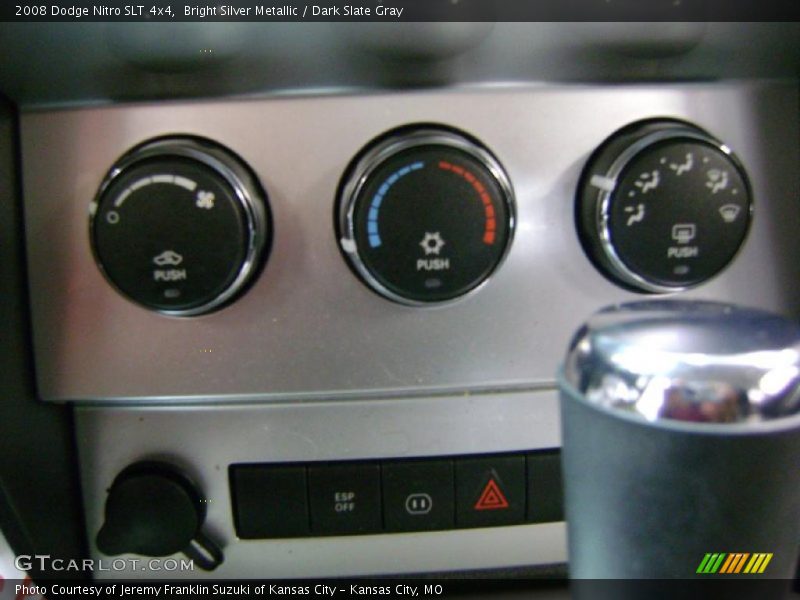 Bright Silver Metallic / Dark Slate Gray 2008 Dodge Nitro SLT 4x4