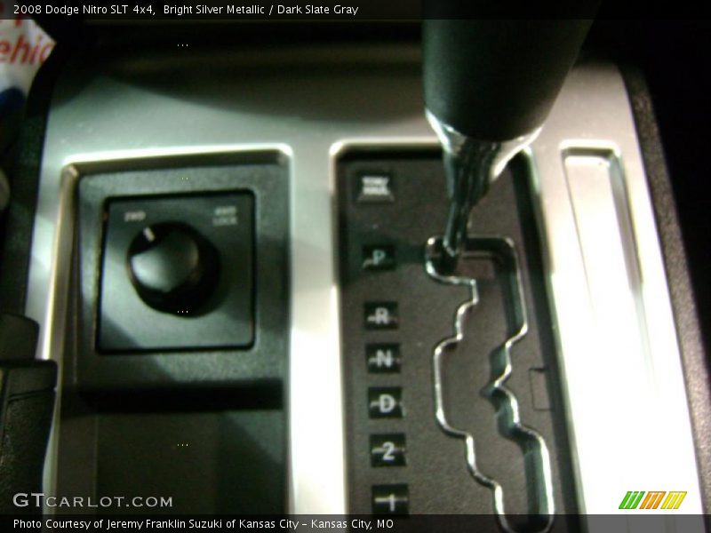Bright Silver Metallic / Dark Slate Gray 2008 Dodge Nitro SLT 4x4
