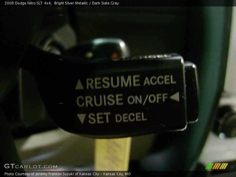Bright Silver Metallic / Dark Slate Gray 2008 Dodge Nitro SLT 4x4