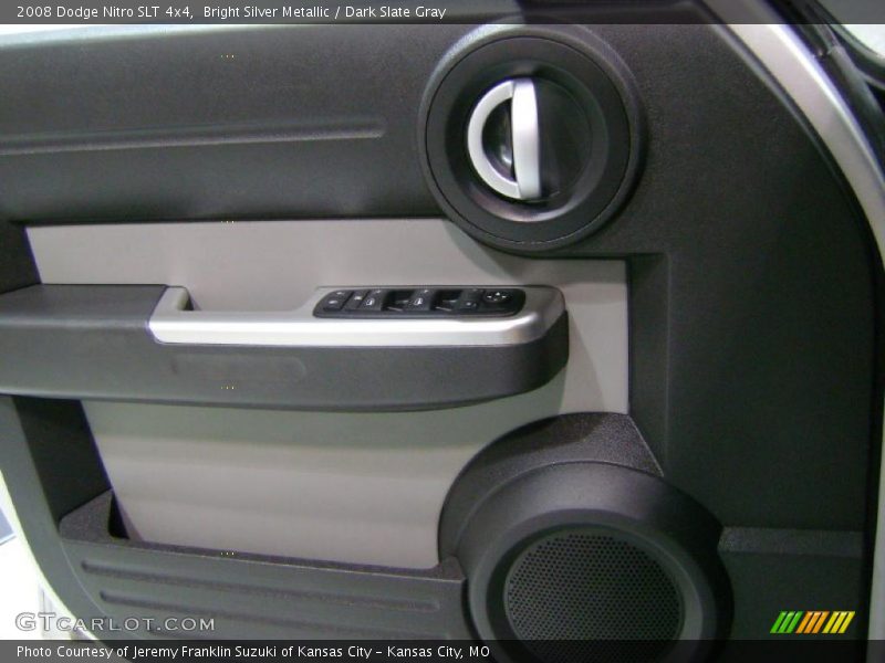 Bright Silver Metallic / Dark Slate Gray 2008 Dodge Nitro SLT 4x4