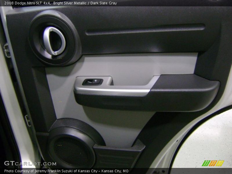 Bright Silver Metallic / Dark Slate Gray 2008 Dodge Nitro SLT 4x4