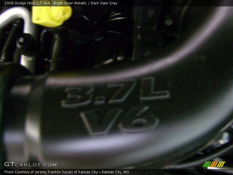 Bright Silver Metallic / Dark Slate Gray 2008 Dodge Nitro SLT 4x4