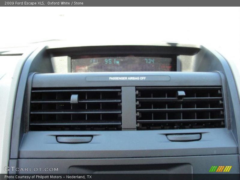 Oxford White / Stone 2009 Ford Escape XLS