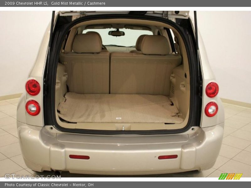 Gold Mist Metallic / Cashmere 2009 Chevrolet HHR LS