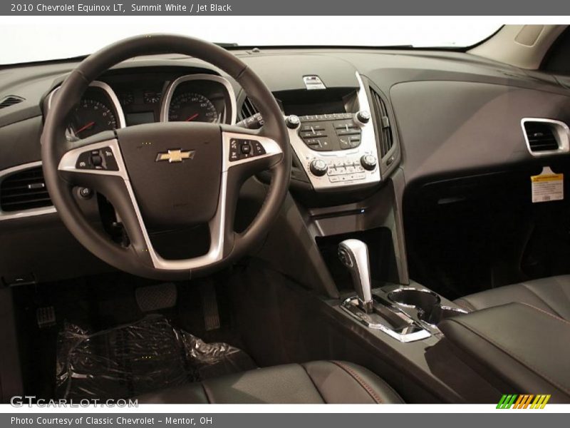 Summit White / Jet Black 2010 Chevrolet Equinox LT