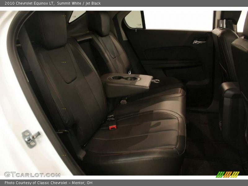 Summit White / Jet Black 2010 Chevrolet Equinox LT