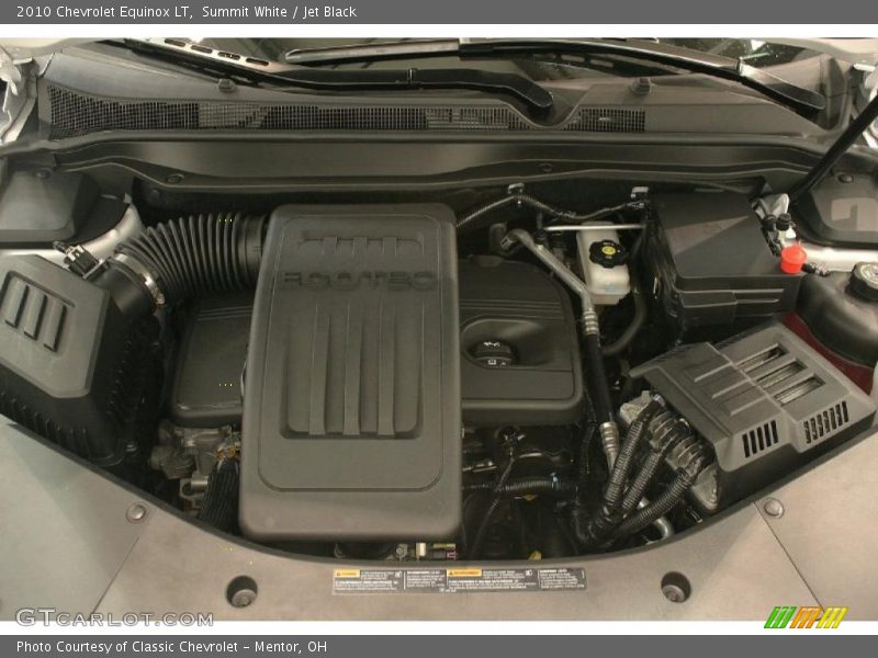 Summit White / Jet Black 2010 Chevrolet Equinox LT