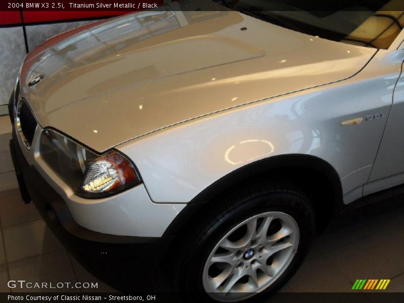 Titanium Silver Metallic / Black 2004 BMW X3 2.5i