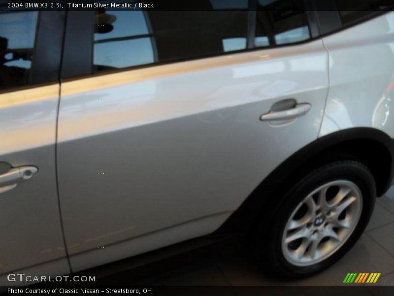Titanium Silver Metallic / Black 2004 BMW X3 2.5i