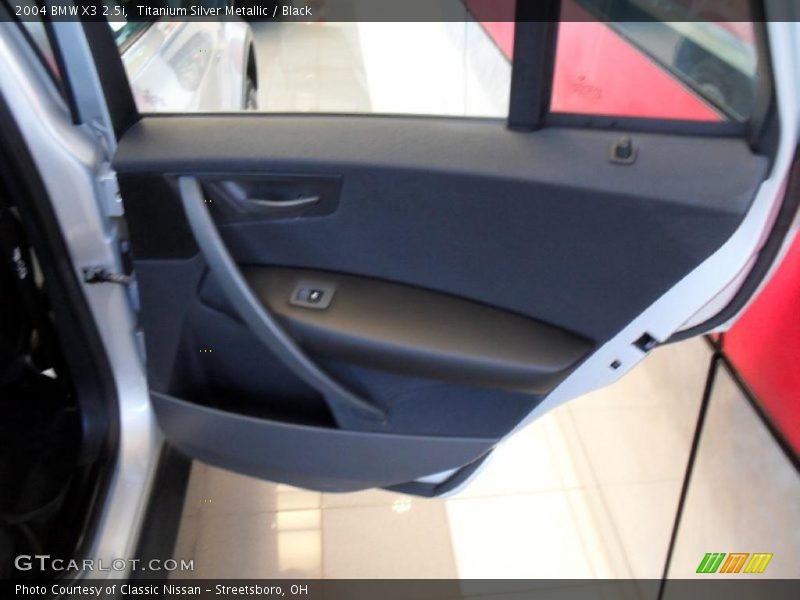 Titanium Silver Metallic / Black 2004 BMW X3 2.5i
