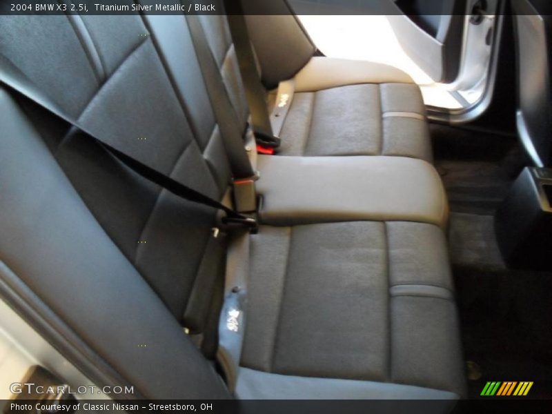 Titanium Silver Metallic / Black 2004 BMW X3 2.5i