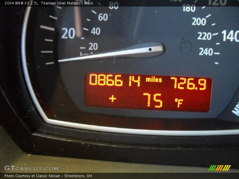 Titanium Silver Metallic / Black 2004 BMW X3 2.5i