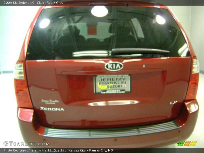 Claret Red / Gray 2009 Kia Sedona LX