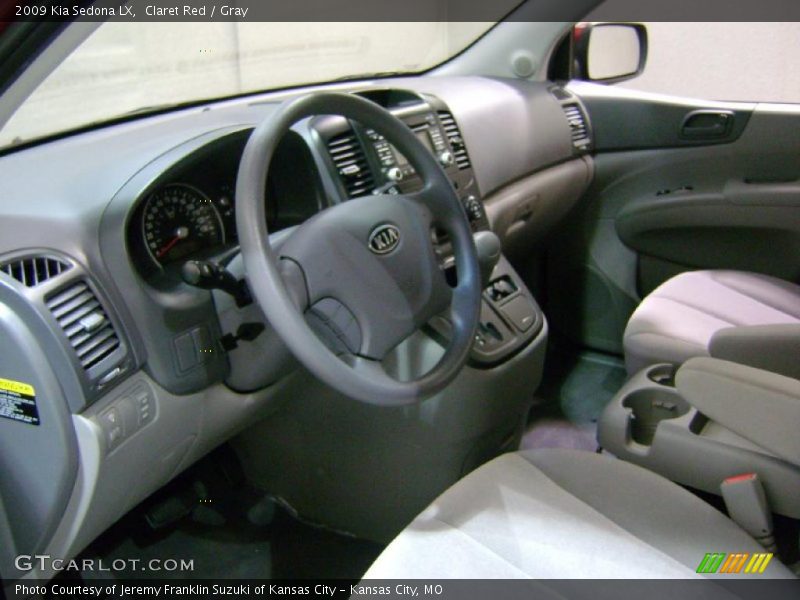 Claret Red / Gray 2009 Kia Sedona LX