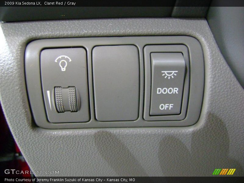 Claret Red / Gray 2009 Kia Sedona LX