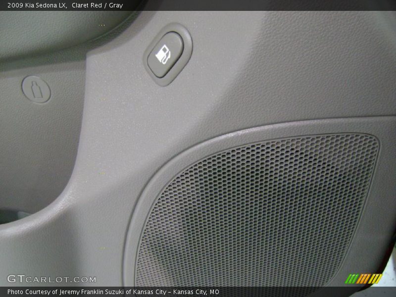 Claret Red / Gray 2009 Kia Sedona LX